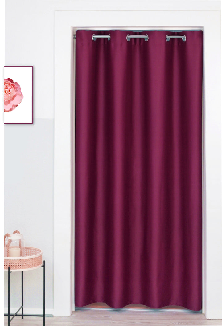 Premium Türvorhang mit silberner Teleskopstange, 1-Minuten-Montage ohne Bohren, Sicht,- Lärmschutz und Thermische Isolation, Perfekte Passform & Eleganz trifft auf Funktionalität